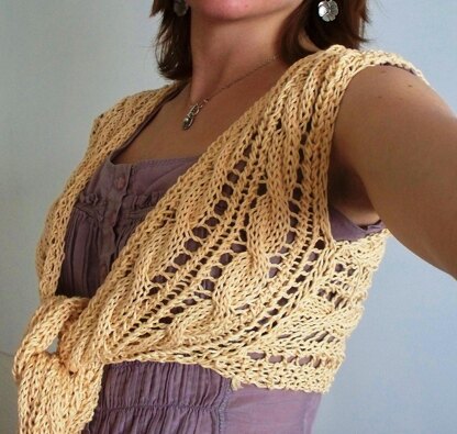 Tie Front Cabled Bolero