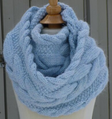 Plaited Cable Scarf