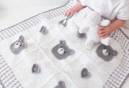 Bear Love Blanket