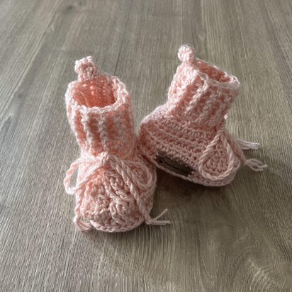 Lola Cabled Booties