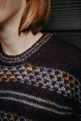 Thuraya Sweater