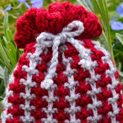 Textured Tweed Lavender Bag Knitting Pattern - Free Knitting Pattern.
