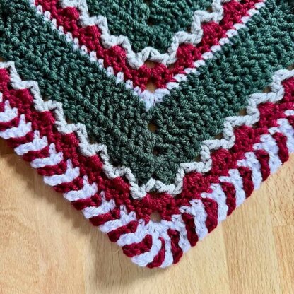 Winter Embers Tree Skirt