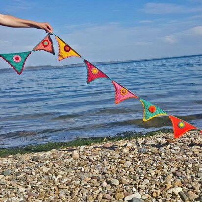 Summer Festival Garland