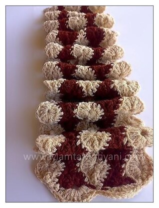 Circle It Up Scarf Crochet Pattern