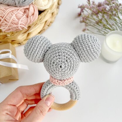Mouse crochet pattern baby rattle Amigurumi teether toy