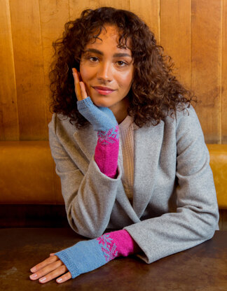 MillaMia Noel Socks & Wristwarmers PDF