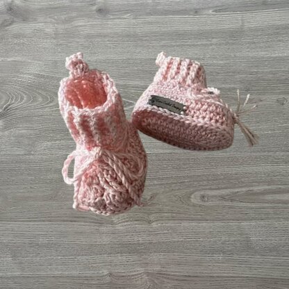 Lola Cabled Booties
