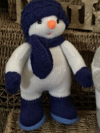 Snuggle the snowman #3