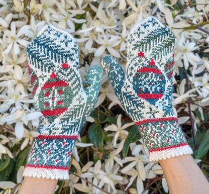 Merry Christmas Tree Mittens