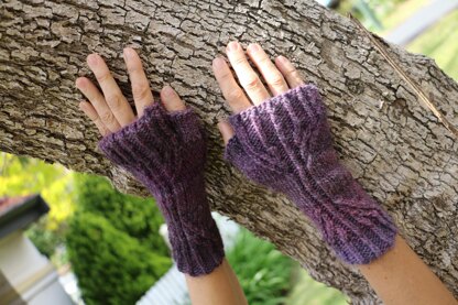 Tumut Fingerless Gloves TJD52