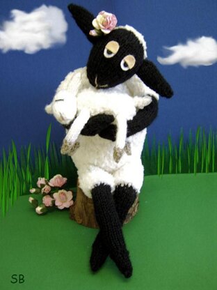 Spring Lamb Cuddles
