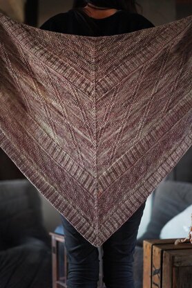 Tartanesque shawl