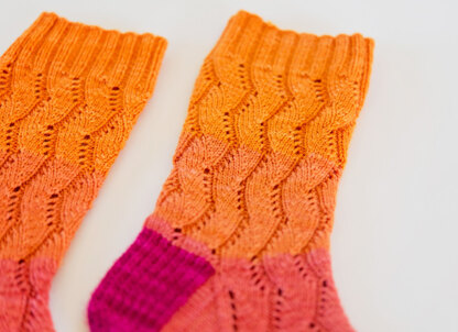 Taffy Toes Socks in SweetGeorgia Party of Five Gradient Mini-Skein Sets - Downloadable PDF