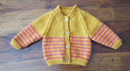 Juniper - 8ply raglan cardigan