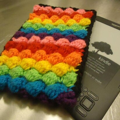 Crochet Kindle cover