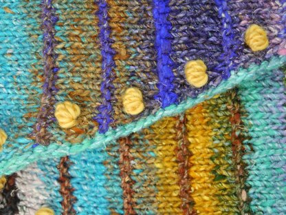 SNUGGLY SNUGGLE Shawl / Tuch