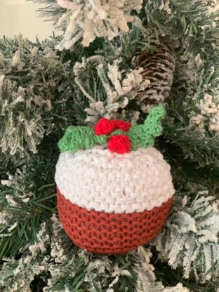 Christmas Baubles Knitting Pattern