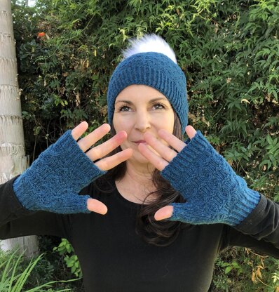 Bijou Bliss Mitts