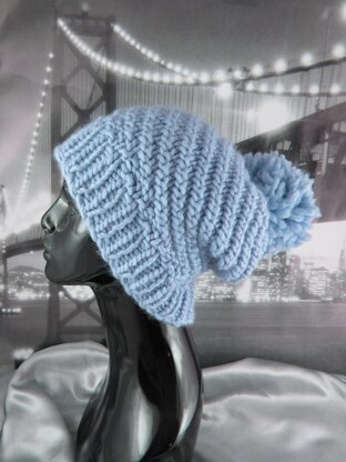 Superfast Swirl Bobble Slouch Hat Circular