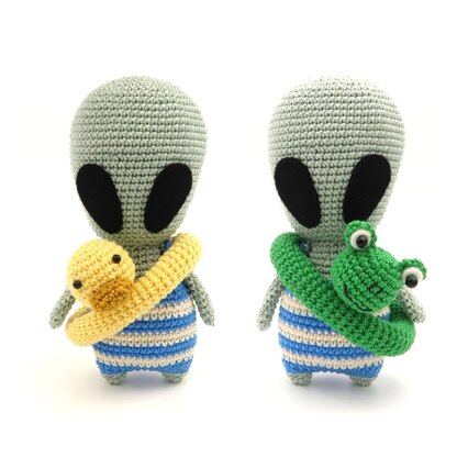Alien Swimmer
