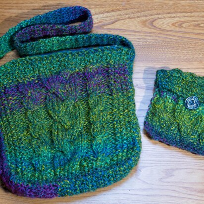Plaited Handbag & Purse - knitting pattern