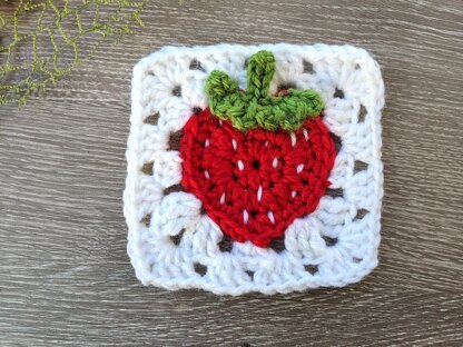 Strawberry Granny Square