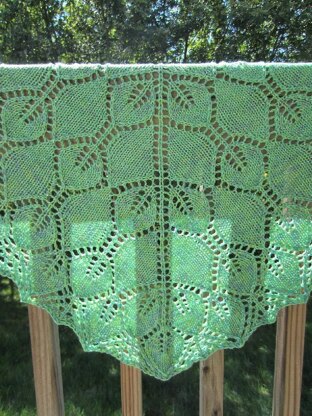 Silvertree Shawl