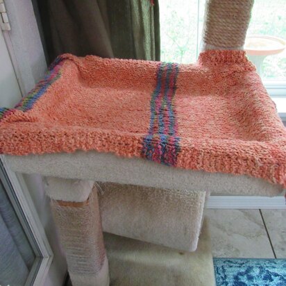 Pet Bed Roll - knitting pattern