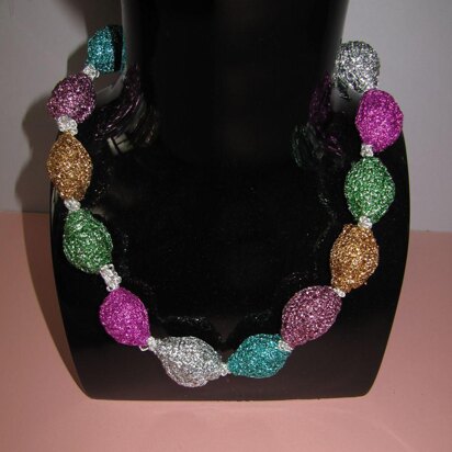 FREE Glitter Bead Necklace