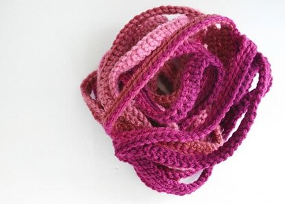 Ombre String Cowl