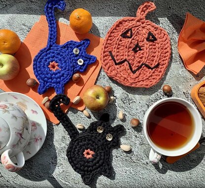 Crochet Halloween Pumpkin Coasters