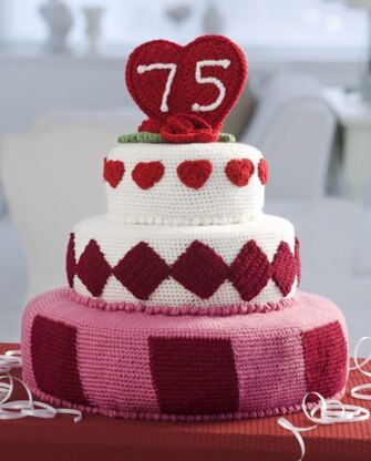 Trendy Fondant Cake in Red Heart Super Saver Economy Solids - LW2466