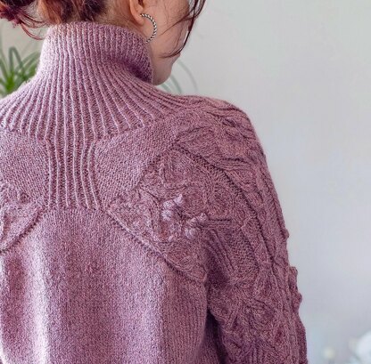 Iduna's Embrace Sweater