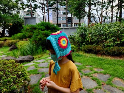 Evelyn Granny Bonnet