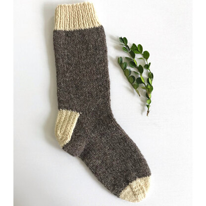 Yankee Knitter Designs 29 Classic Socks for the Family PDF