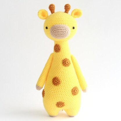 Giraffe with Spots Crochet Amigurumi Pattern