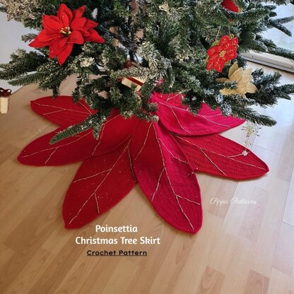 Poinsettia Christmas Tree Skirt