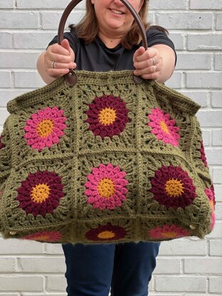 Large crochet travel bag