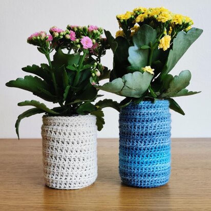 Jar cover vase