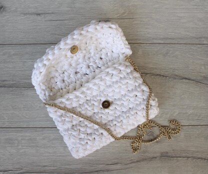 Mini Bag for a Flower Girl