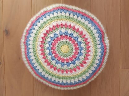 Mandala cushion