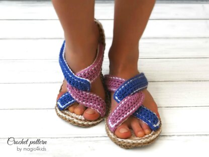 Elle flip flops with rope soles