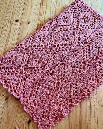 Flora Lanterna Square Blanket