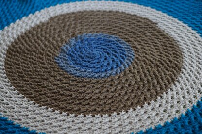 Cross stitch round blanket