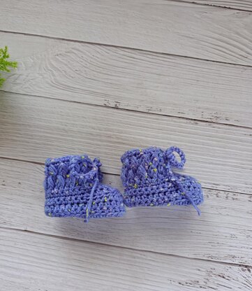 Essence Baby Booties