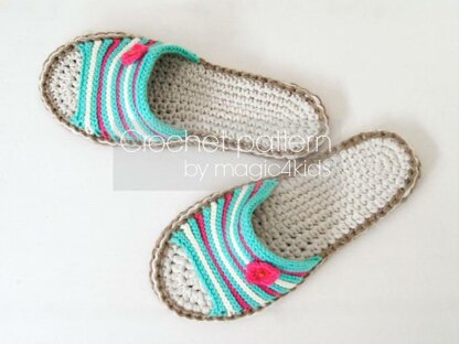 Funny sandals with rope soles
