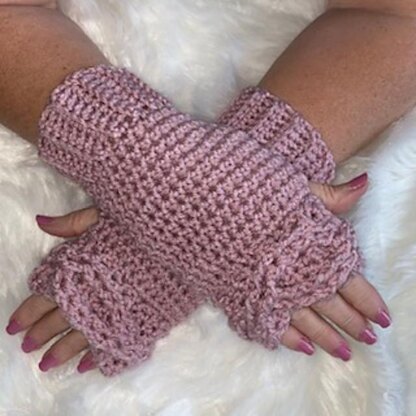 Lazy Cables Fingerless Gloves