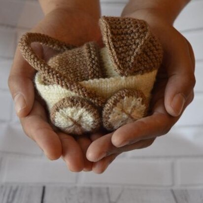 Baby Carriage Pram - knitting pattern