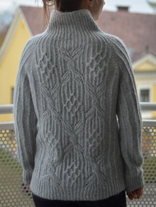 Enamorado Sweater